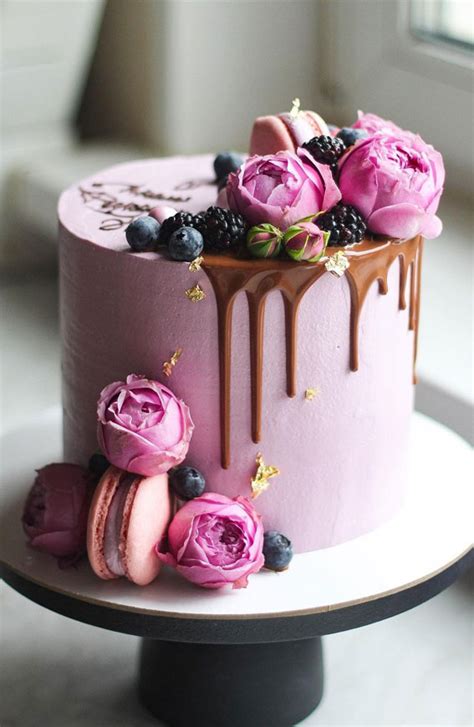 beautiful happy birthday cake